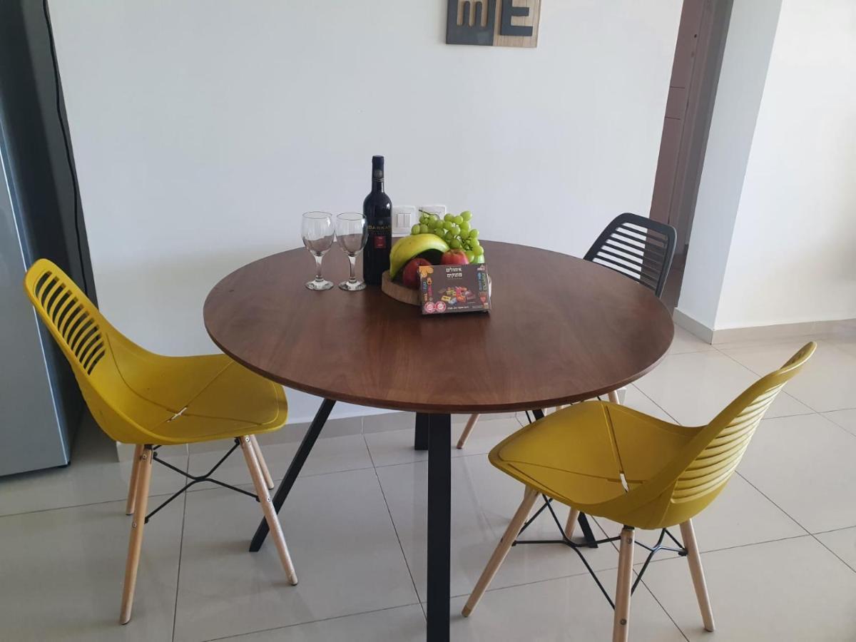 Viktoria Apartment Eilat Bagian luar foto